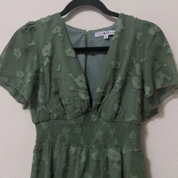 Baltic Born Sage Green Floral Midi Dress - Picture 5 of 6